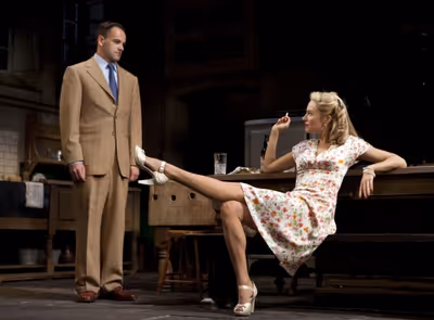Jonny Lee Miller and Sienna Miller Photo
